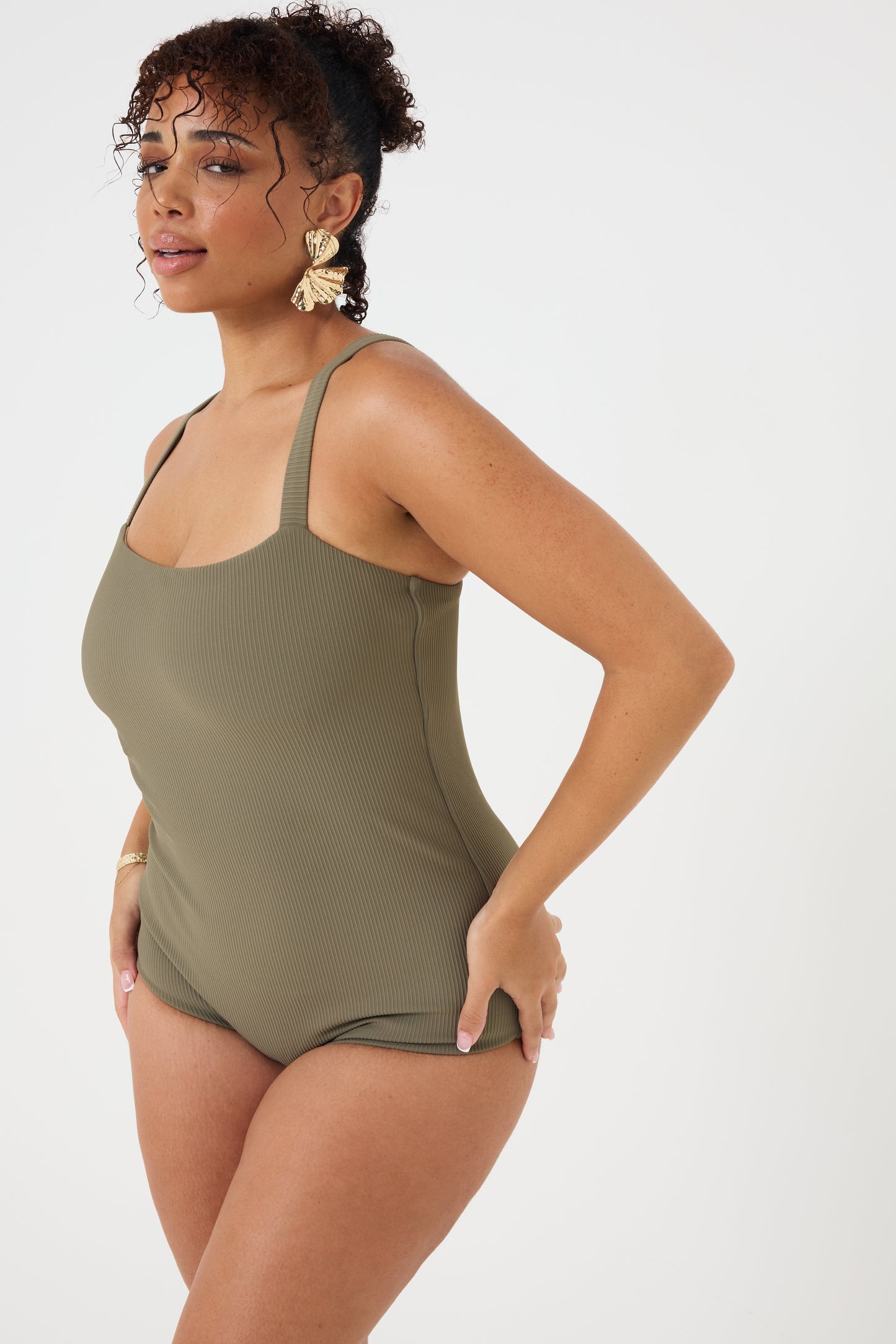 The Classic Low-Cut Leg OLIVE RIB