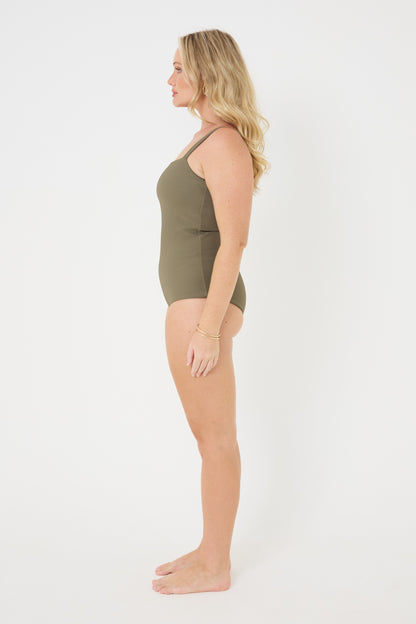The Classic Low-Cut Leg OLIVE RIB